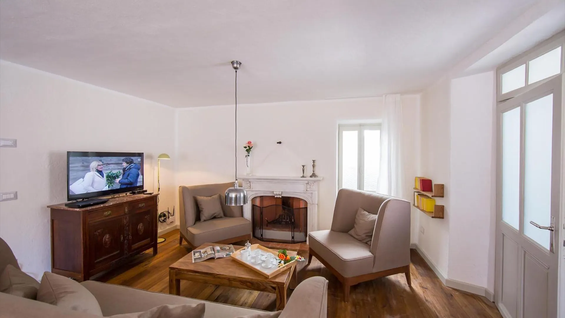 Felice Sul Lago Sala Comacina Vakantiehuis